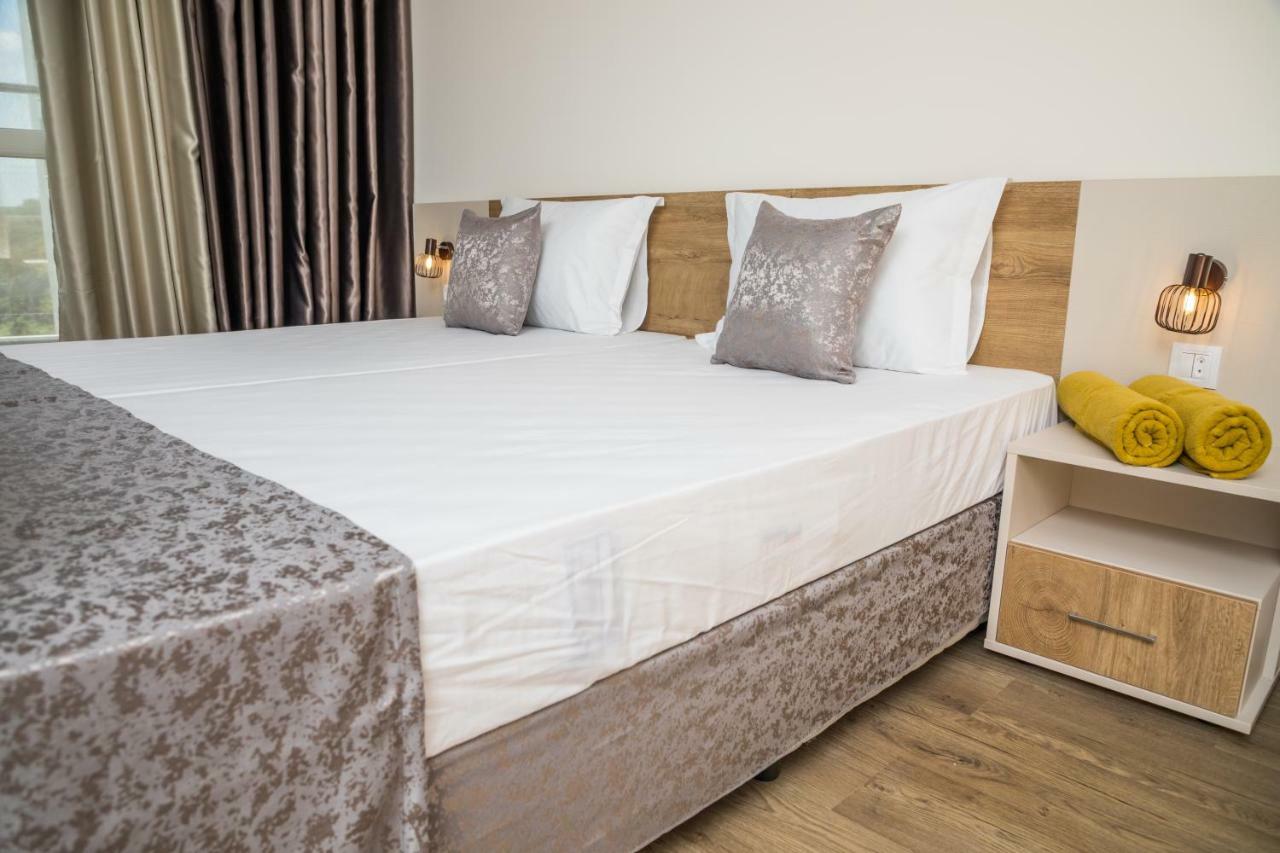 Allure Beach Resort Aparthotel Primorsko Extérieur photo