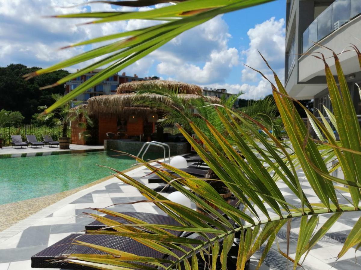 Allure Beach Resort Aparthotel Primorsko Extérieur photo
