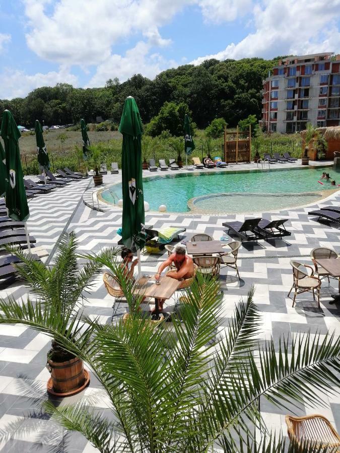 Allure Beach Resort Aparthotel Primorsko Extérieur photo