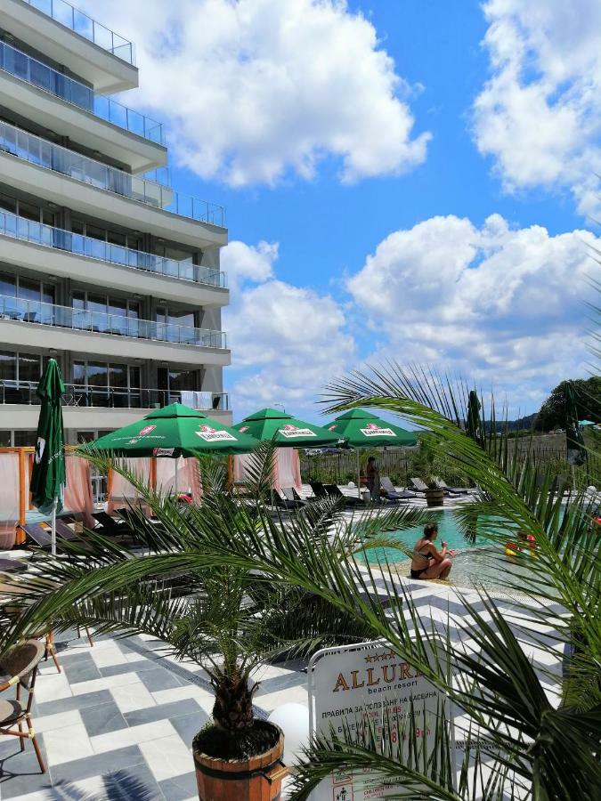 Allure Beach Resort Aparthotel Primorsko Extérieur photo
