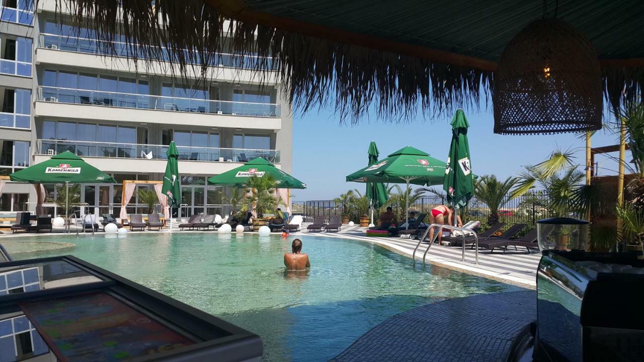 Allure Beach Resort Aparthotel Primorsko Extérieur photo