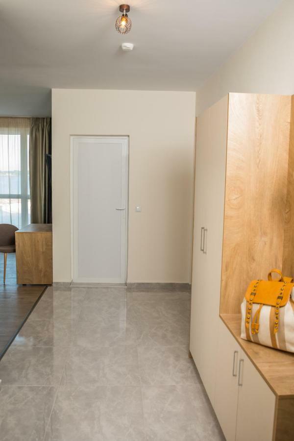 Allure Beach Resort Aparthotel Primorsko Extérieur photo